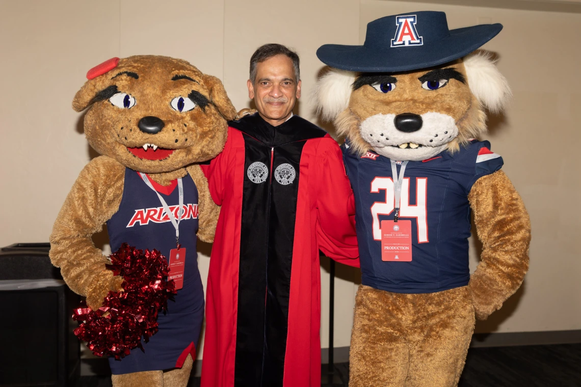 President Garimella with Wilbur and Wilma
