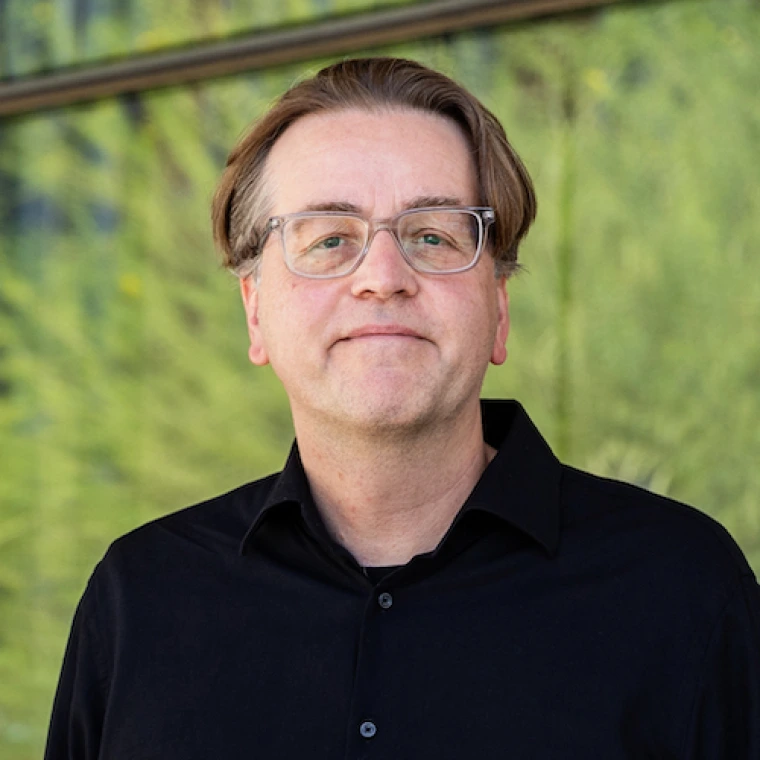Jon T. Njardarson