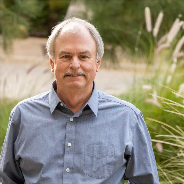 Headshot of award winner Steven Archer